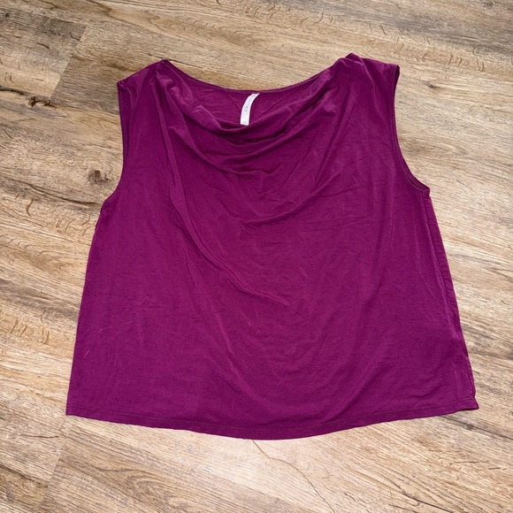 Fabletics • Adeline Cowl Neck Tencel Tee - Picture 3 of 12